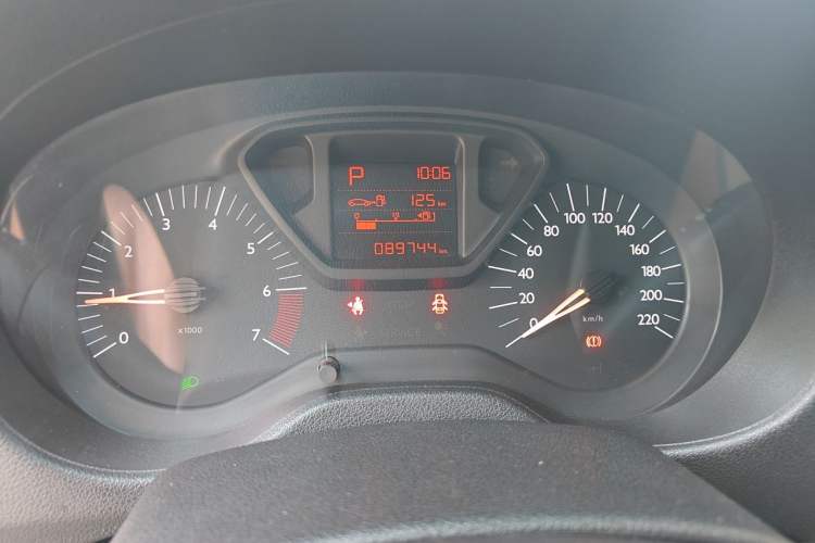 Used Citroen Elysee 2016 1.6L Automatic Fashion Model Instrument Cluster