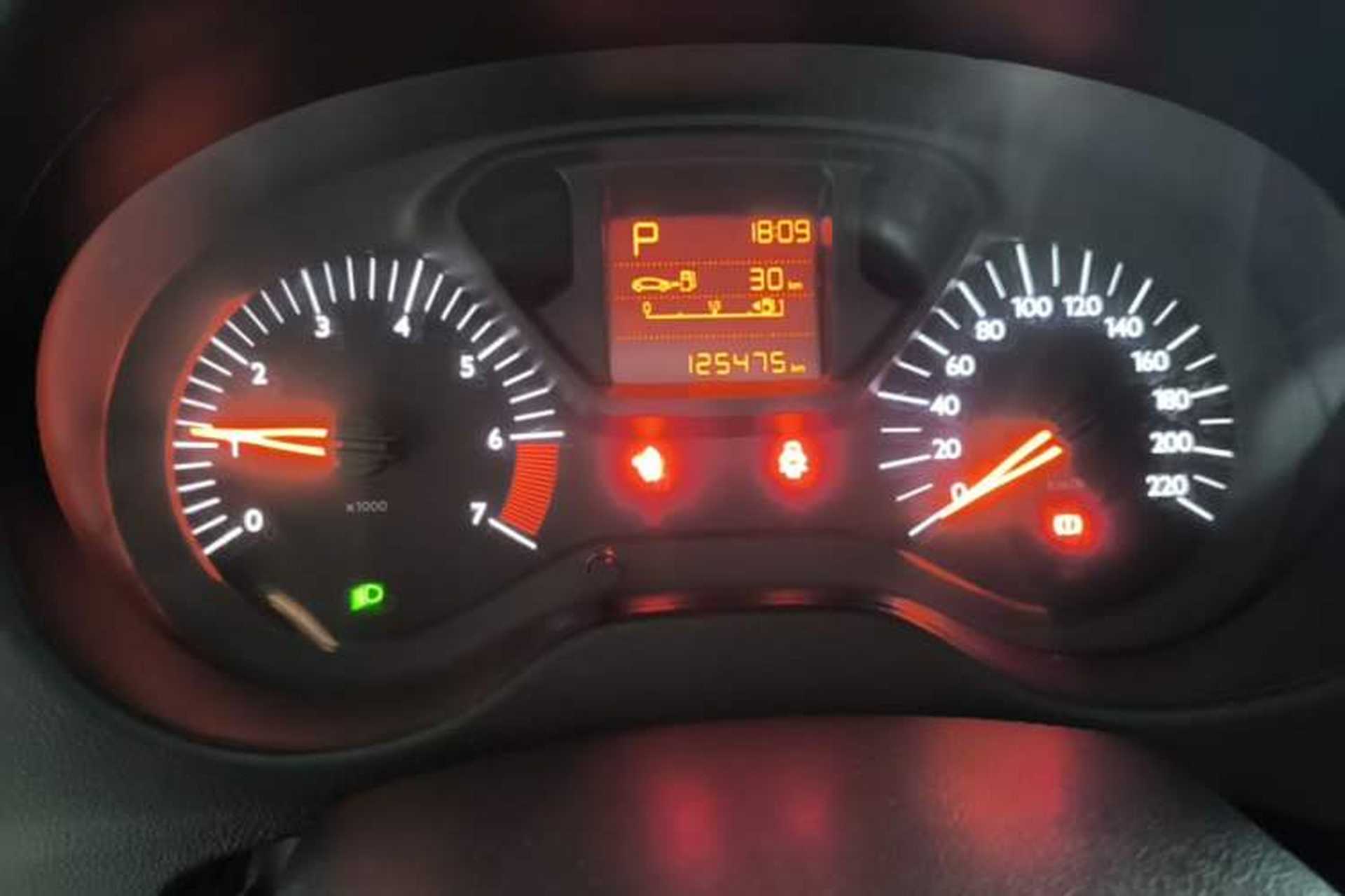 Used Citroen Elysee 2016 1.6L Automatic Fashion Model Instrument Cluster