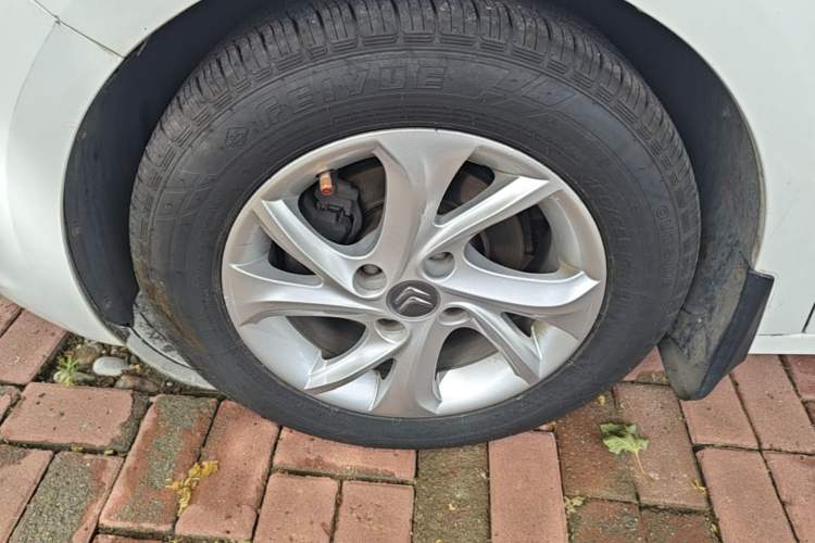 Used Citroen Elysee 2016 1.6L Automatic Comfort Model Left Front Wheel Hub