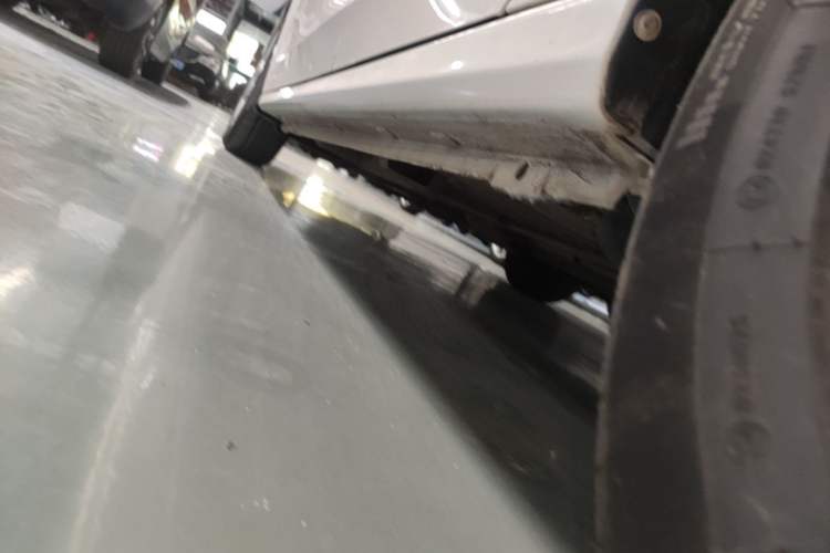 Used Citroen Elysee 2016 1.6L Automatic Fashion Model Left Side Sill
