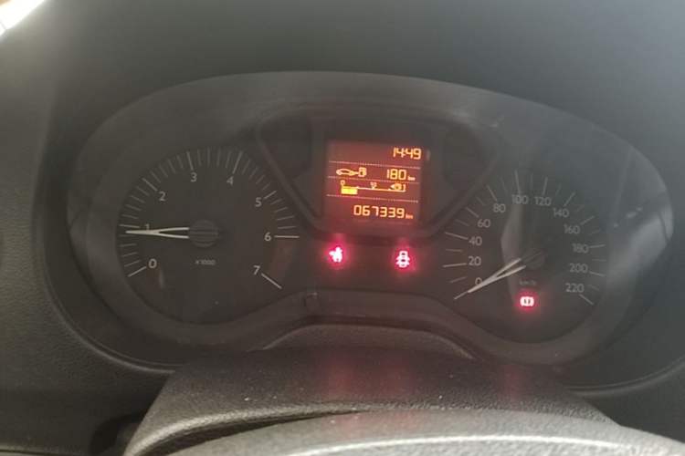 Used Citroen Elysee 2016 1.6L Manual Fashion Edition Odometer Close Up