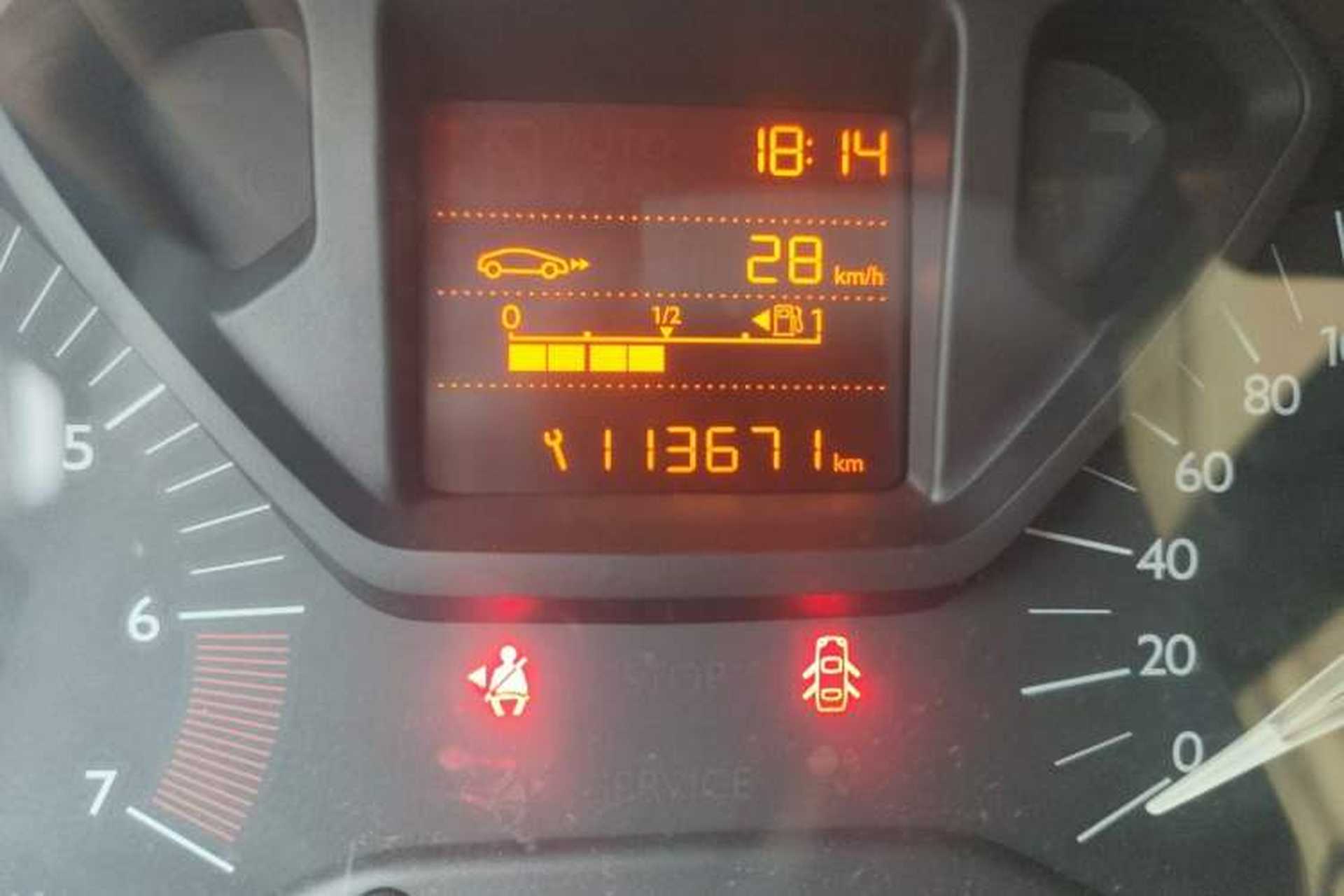 Used Citroen Elysee 2016 1.6L Manual Fashion Edition Odometer Close Up
