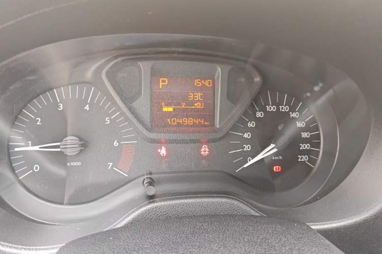 Used Citroen Elysee 2016 1.6L Automatic Fashion Model Odometer Close Up