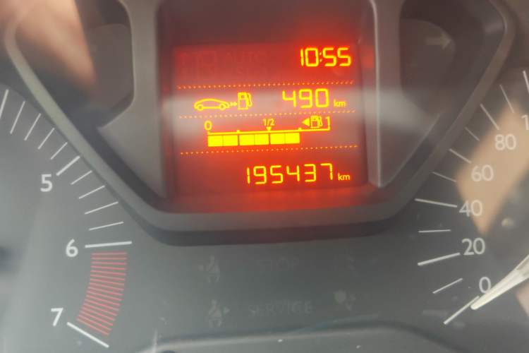 Used Citroen Elysee 2016 1.6L Manual Fashion Edition Odometer Close Up