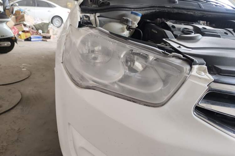 Used Citroen Elysee 2016 1.6L Manual Fashion Edition Right Front Headlight