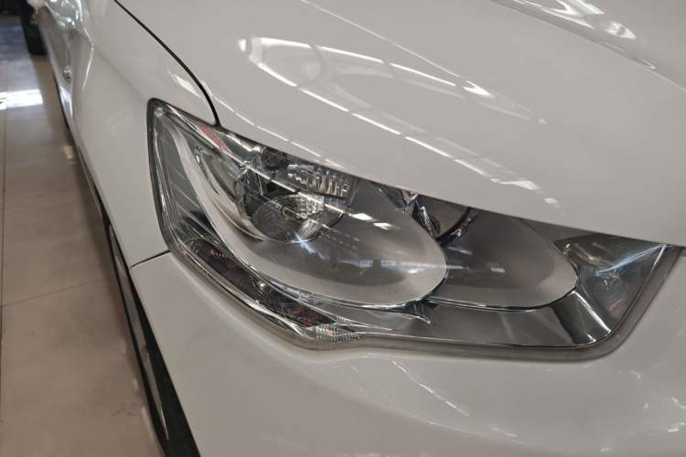 Used Citroen Elysee 2016 1.6L Automatic Fashion Model Right Front Headlight