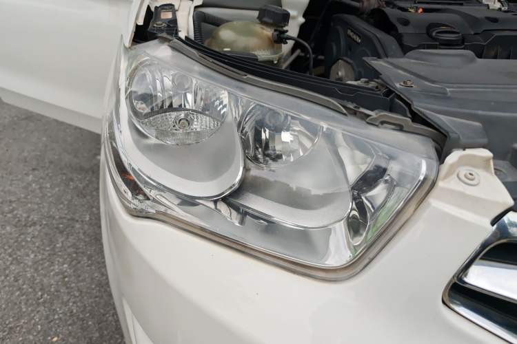 Used Citroen Elysee 2016 1.6L Manual Fashion Edition Right Front Headlight