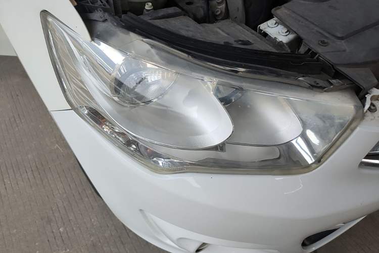 Used Citroen Elysee 2016 1.6L Automatic Fashion Model Right Front Headlight