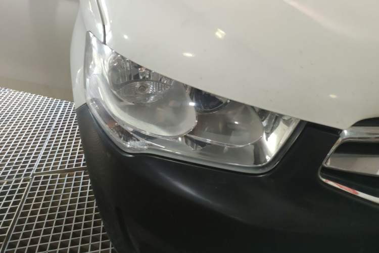 Used Citroen Elysee 2016 1.6L Automatic Fashion Model Right Front Headlight