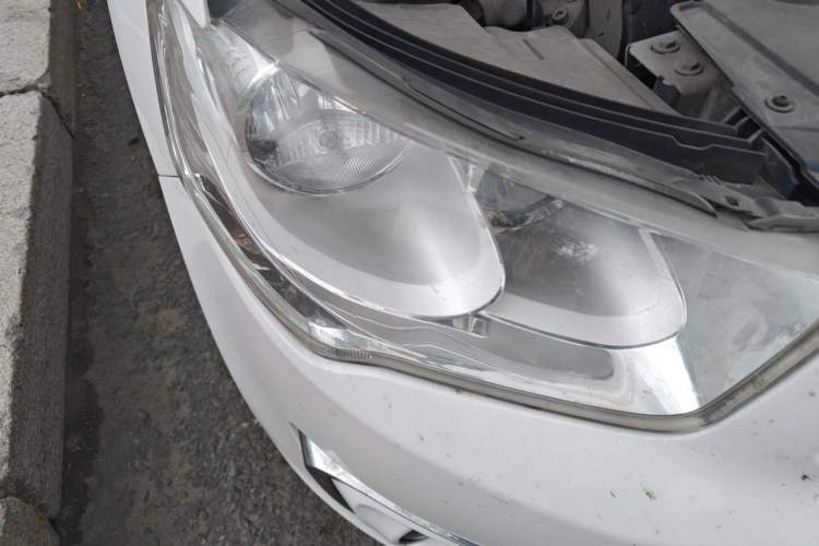 Used Citroen Elysee 2016 1.6L Automatic Fashion Model Right Front Headlight