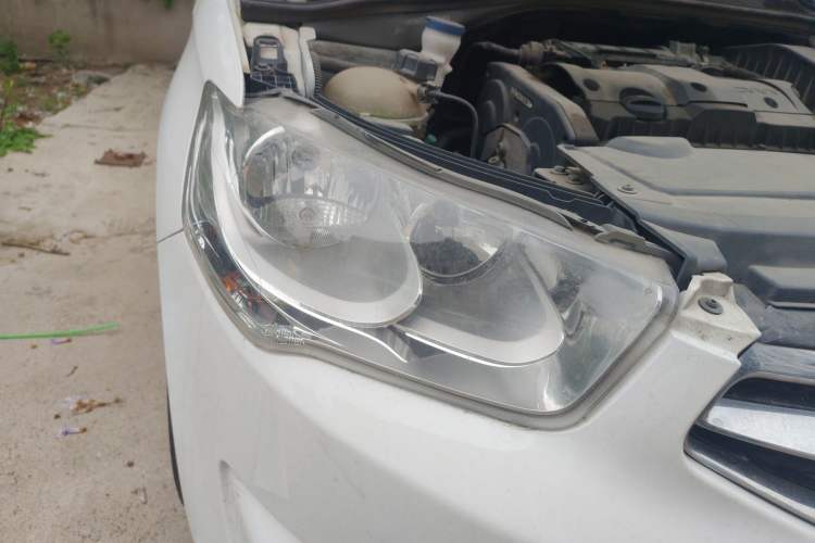 Used Citroen Elysee 2016 1.6L Manual Fashion Edition Right Front Headlight