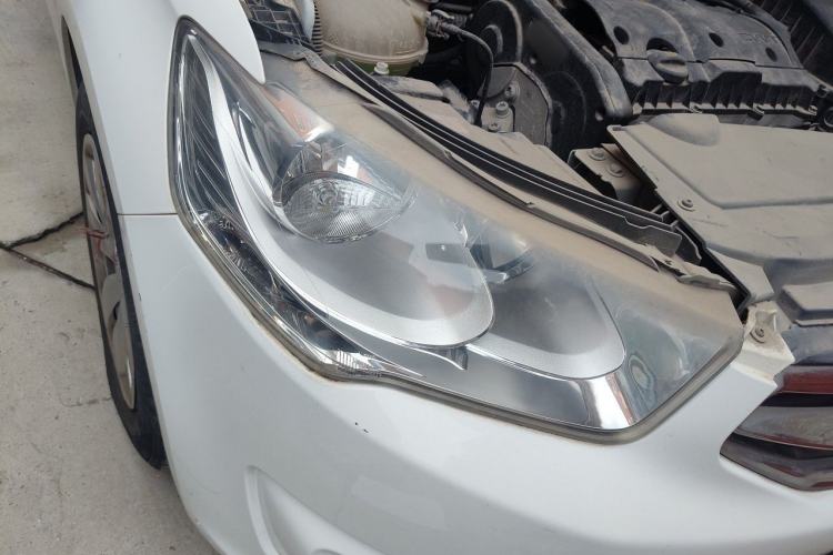 Used Citroen Elysee 2016 1.6L Automatic Fashion Model Right Front Headlight
