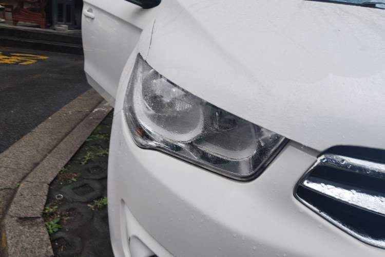 Used Citroen Elysee 2016 1.6L Manual Fashion Edition Right Front Headlight