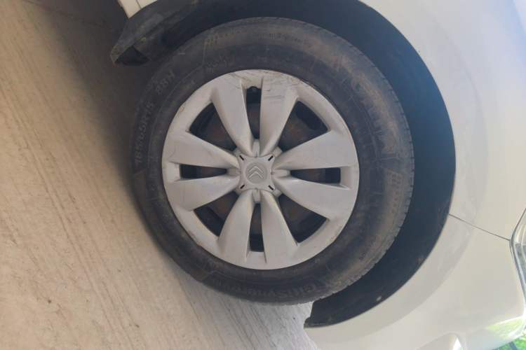 Used Citroen Elysee 2016 1.6L Manual Fashion Edition Right Front Wheel Hub
