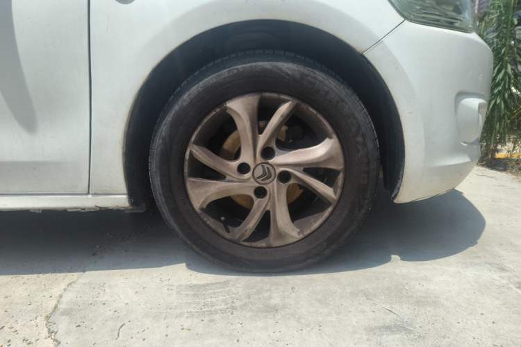 Used Citroen Elysee 2016 1.6L Manual Fashion Edition Right Front Wheel Hub