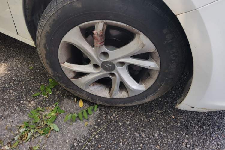 Used Citroen Elysee 2016 1.6L Manual Fashion Edition Right Front Wheel Hub