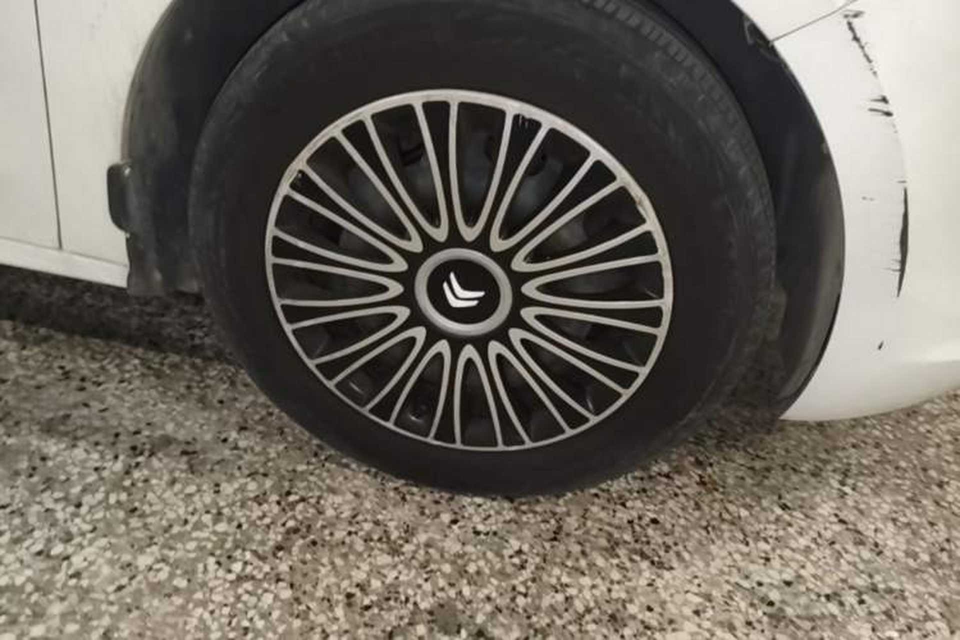 Used Citroen Elysee 2016 1.6L Manual Fashion Edition Right Front Wheel Hub