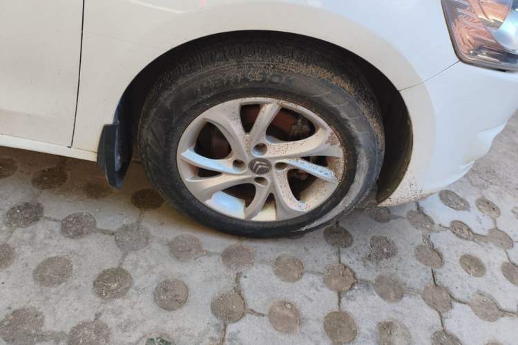 Used Citroen Elysee 2016 1.6L Manual Fashion Edition Right Front Wheel Hub