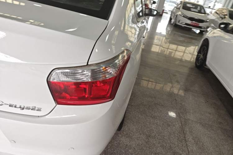 Used Citroen Elysee 2016 1.6L Manual Fashion Edition Right Rear Taillight