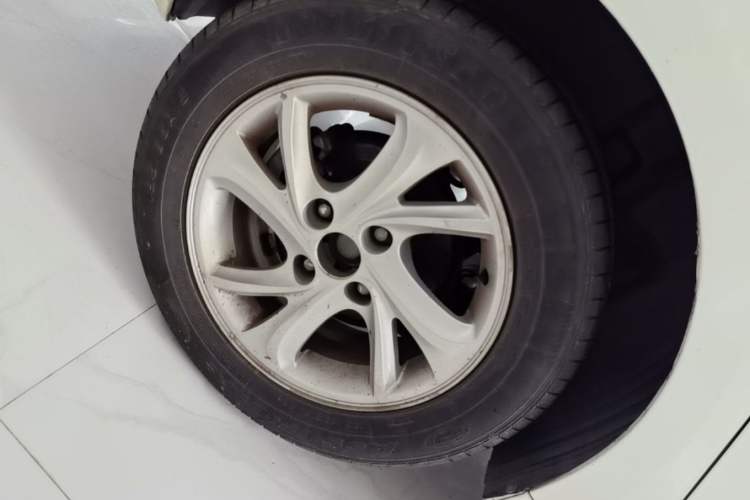 Used Citroen Elysee 2016 1.6L Manual Comfort Model Right Rear Wheel Hub