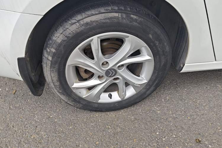 Used Citroen Elysee 2016 1.6L Automatic Comfort Model Right Rear Wheel Hub