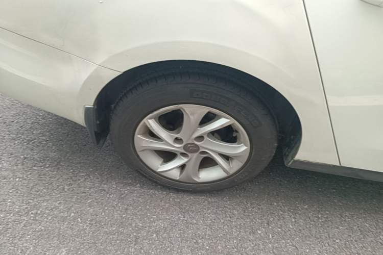 Used Citroen Elysee 2016 1.6L Automatic Fashion Model Right Rear Wheel Hub