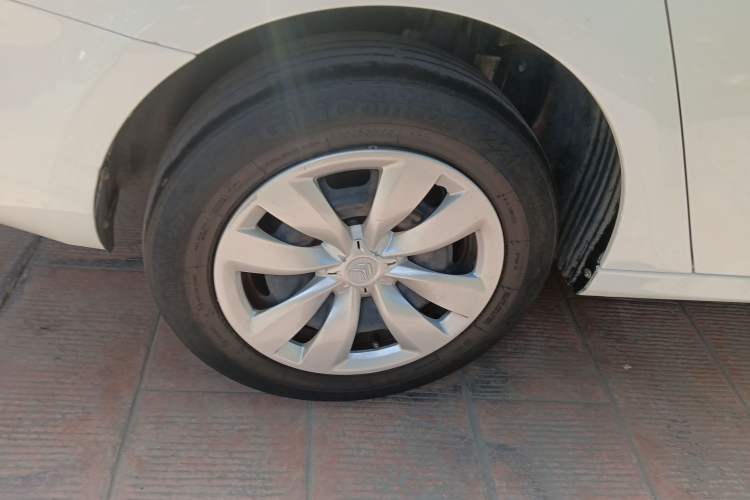 Used Citroen Elysee 2016 1.6L Manual Fashion Edition Right Rear Wheel Hub