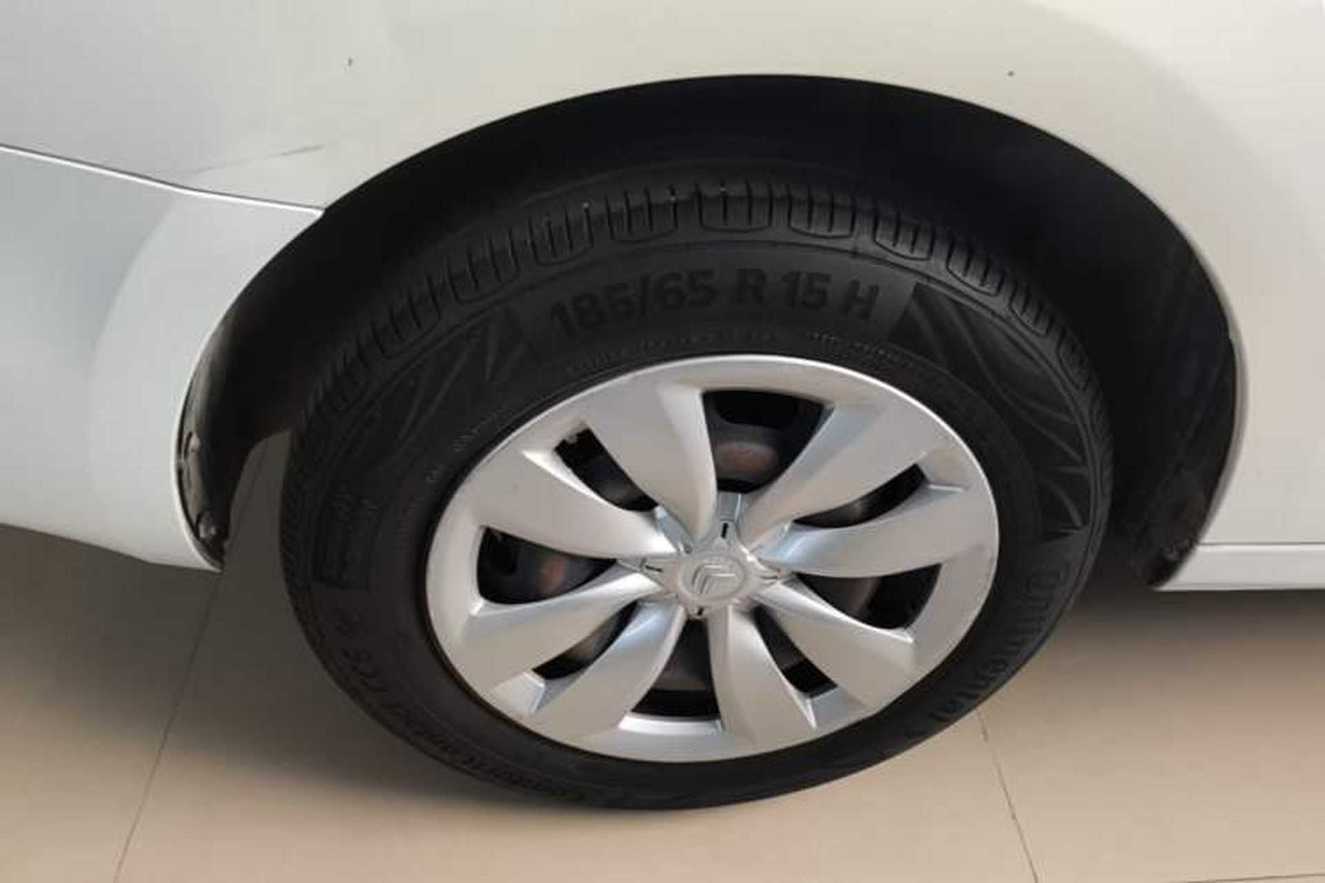 Used Citroen Elysee 2016 1.6L Automatic Fashion Model Right Rear Wheel Hub