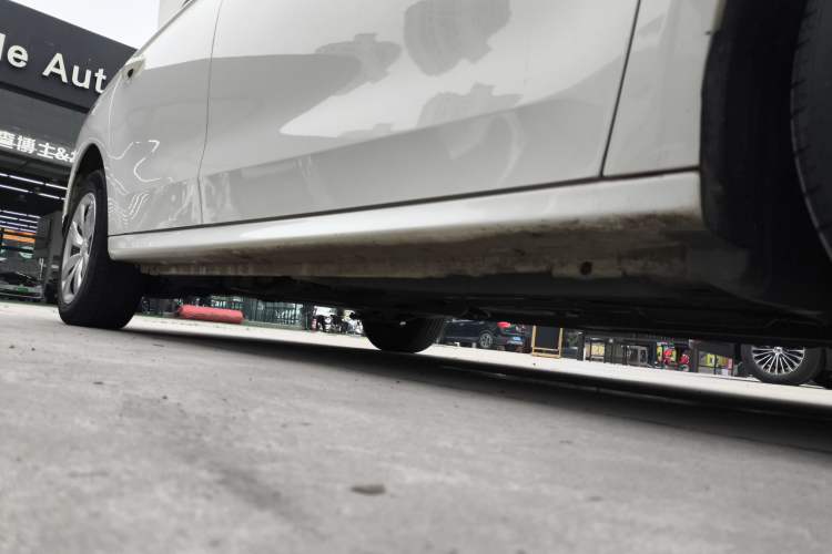 Used Citroen Elysee 2016 1.6L Automatic Fashion Model Right Side Sill