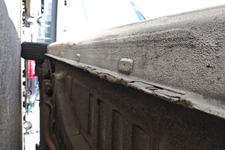 Used Citroen Elysee 2016 1.6L Automatic Comfort Model Right Side Sill