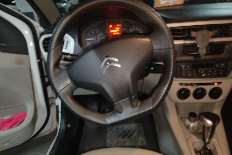 Used Citroen Elysee 2016 1.6L Automatic Fashion Model Steering Wheel