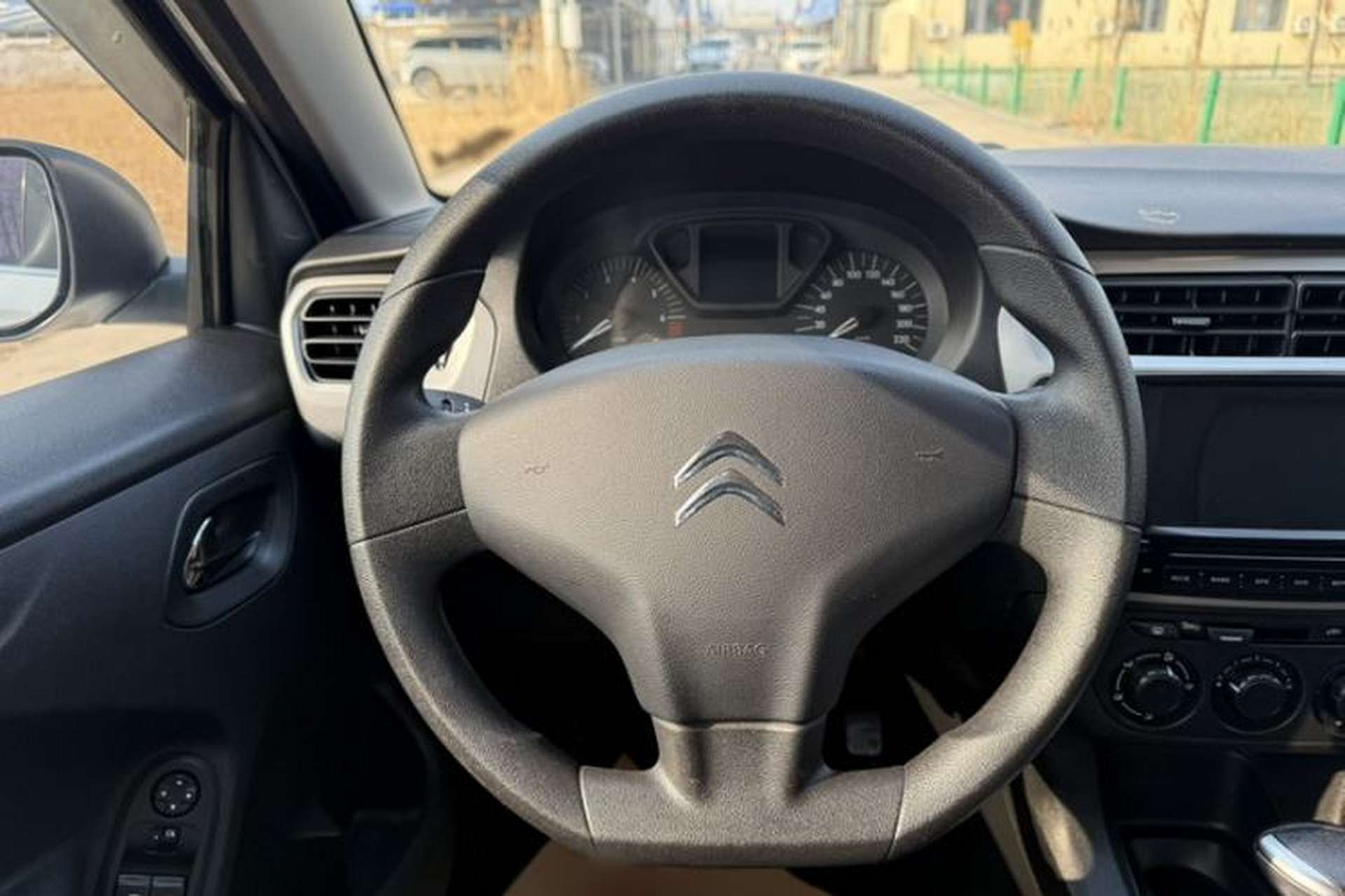 Used Citroen Elysee 2016 1.6L Automatic Fashion Model Steering Wheel