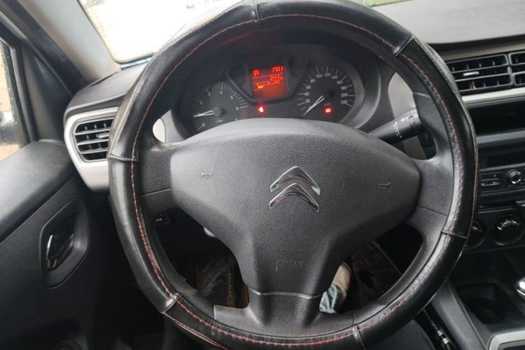 Used Citroen Elysee 2016 1.6L Automatic Fashion Model Steering Wheel