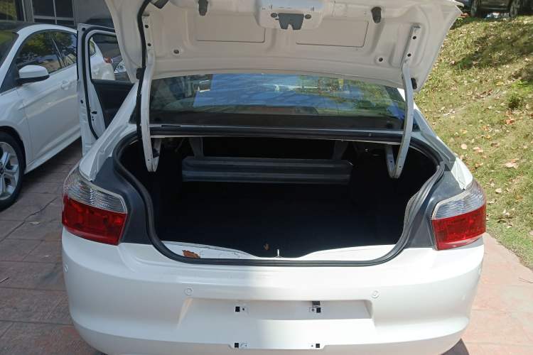 Used Citroen Elysee 2016 1.6L Manual Fashion Edition Trunk