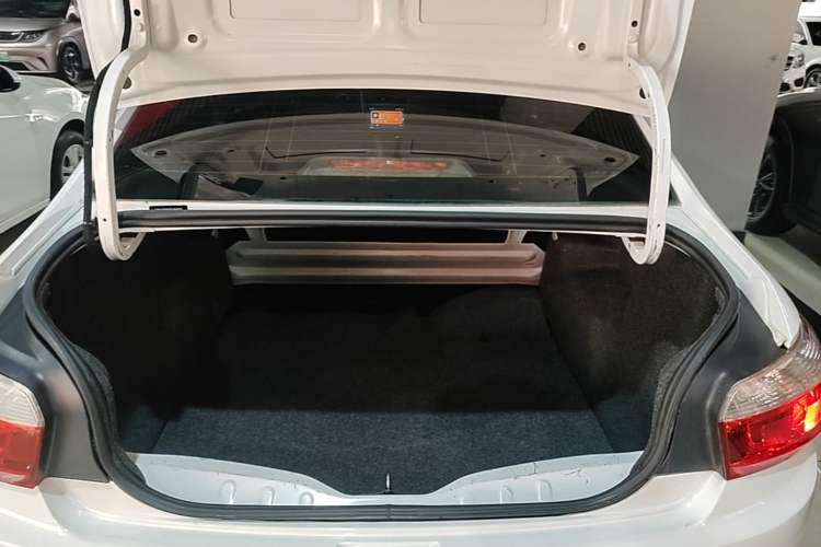 Used Citroen Elysee 2016 1.6L Manual Fashion Edition Trunk