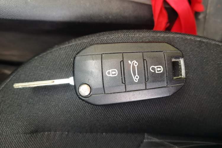 Used Citroen Elysee 2016 1.6L Manual Fashion Edition Vehicle Key