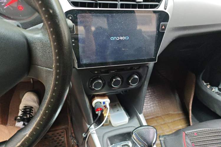 Used Citroen Elysee 2017 1.6L Automatic Fashion Model Audio And AC Panel