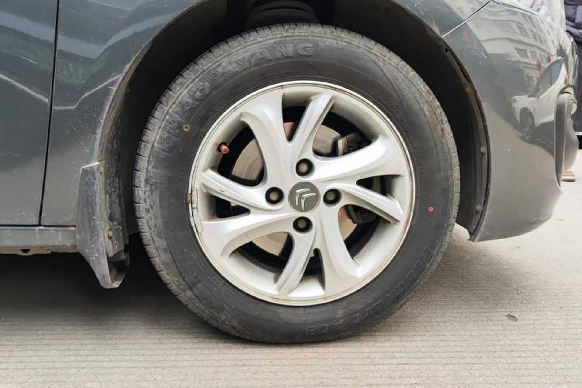 Used Citroen Elysee 2017 1.6L Manual Fashion Model Right Front Wheel Hub