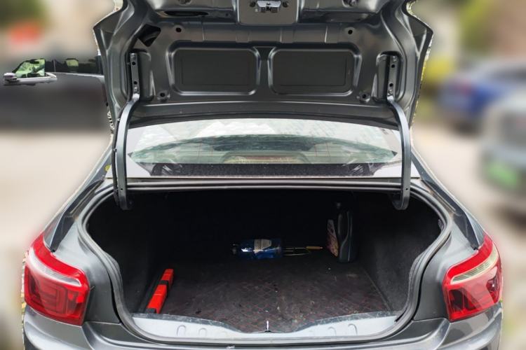 Used Citroen Elysee 2017 1.6L Manual Fashion Model Trunk