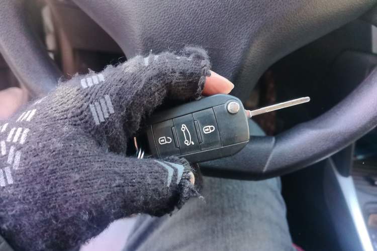 Used Citroen Elysee 2017 1.6L Automatic Fashion Model Vehicle Key