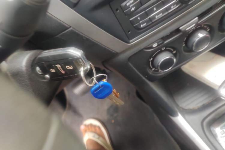 Used Citroen Elysee 2017 1.6L Automatic Fashion Model Vehicle Key