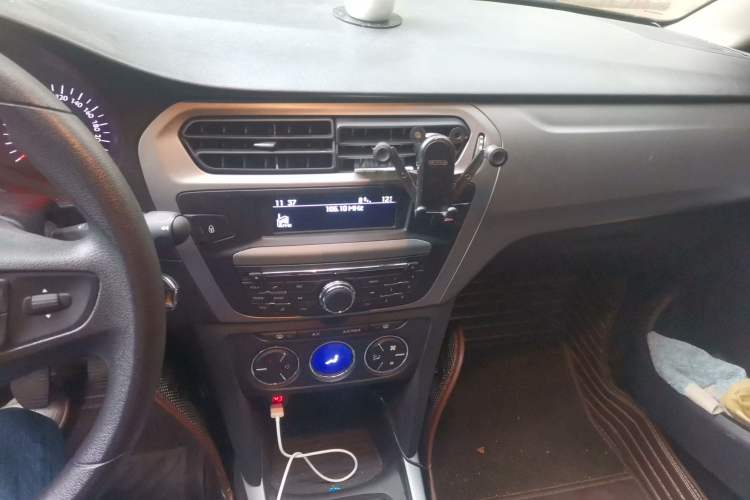 Used Citroen Elysee 2017 1.6L Manual Comfort Model Audio And AC Panel
