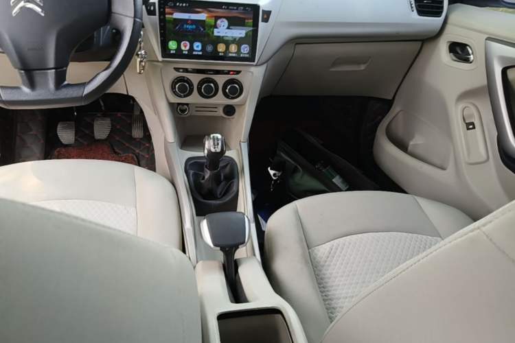 Used Citroen Elysee 2017 1.6L Manual Fashion Model Gear Lever