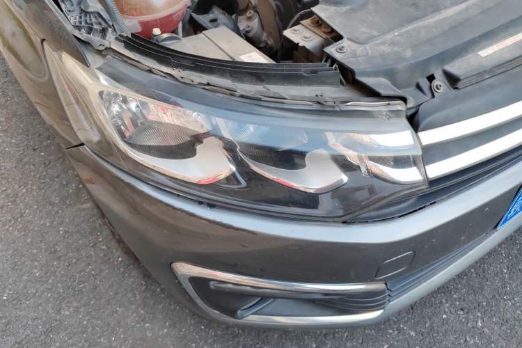 Used Citroen Elysee 2017 1.6L Automatic Comfort Model Right Front Headlight