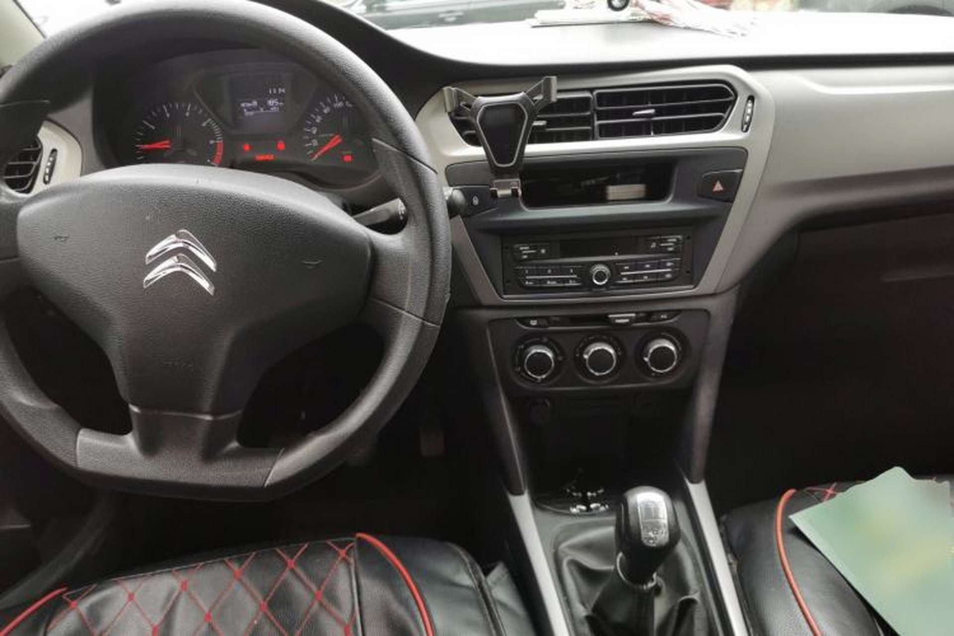 Used Citroen Elysee 2017 1.6L Manual Fashion Model Center Console