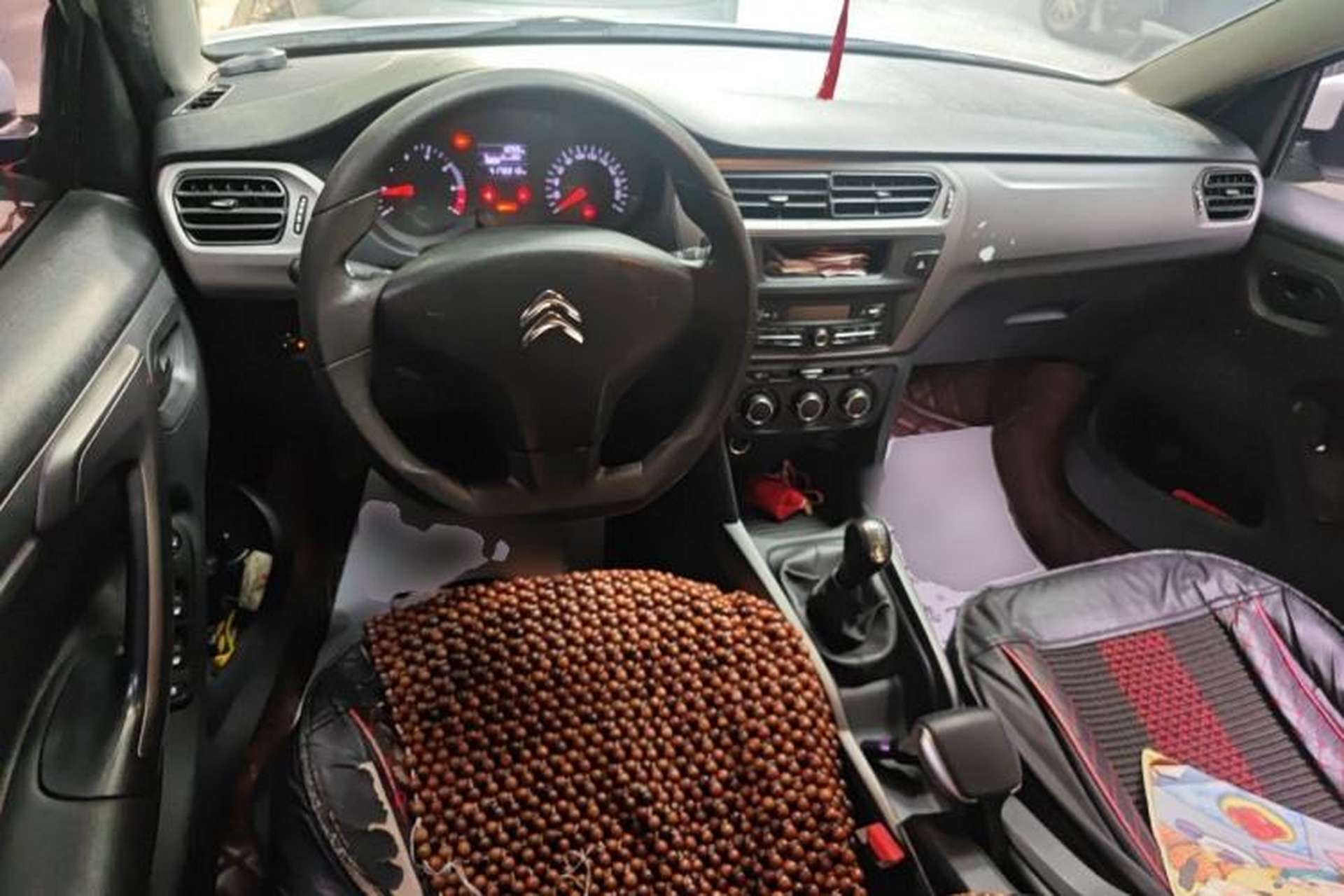 Used Citroen Elysee 2017 1.6L Manual Fashion Model Center Console