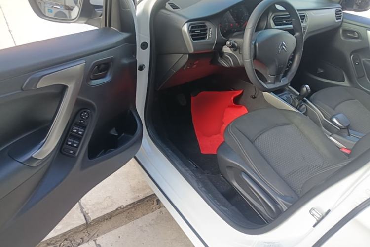 Used Citroen Elysee 2017 1.6L Manual Fashion Model Driver Seat