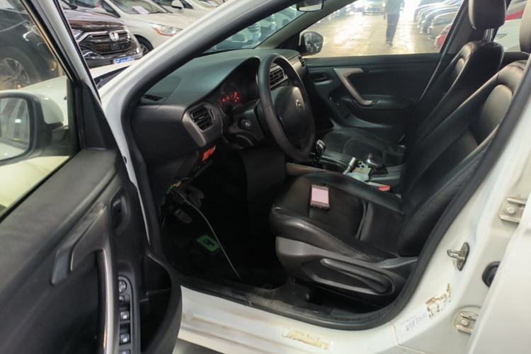 Used Citroen Elysee 2017 1.6L Manual Fashion Model Driver Seat