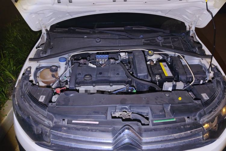 Used Citroen Elysee  Engine Bay