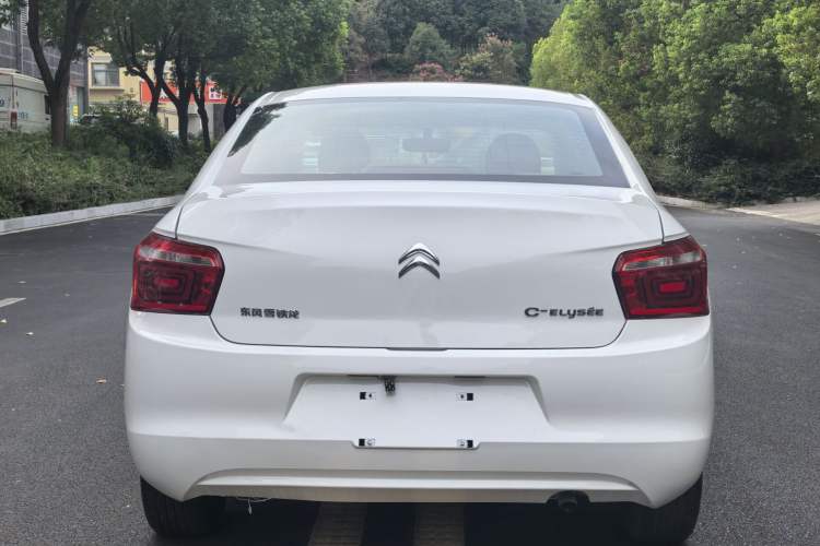 Used Citroen Elysee 2017 1.6L Automatic Fashion Model Exterior 4